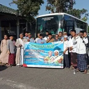 Customer Sewa Bus di Signal Holiday Semarang 4 Customer Sewa Bus di Signal Holiday Semarang 4