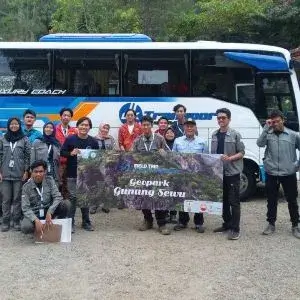Customer Sewa Bus di Signal Holiday Semarang 3 Customer Sewa Bus di Signal Holiday Semarang 3
